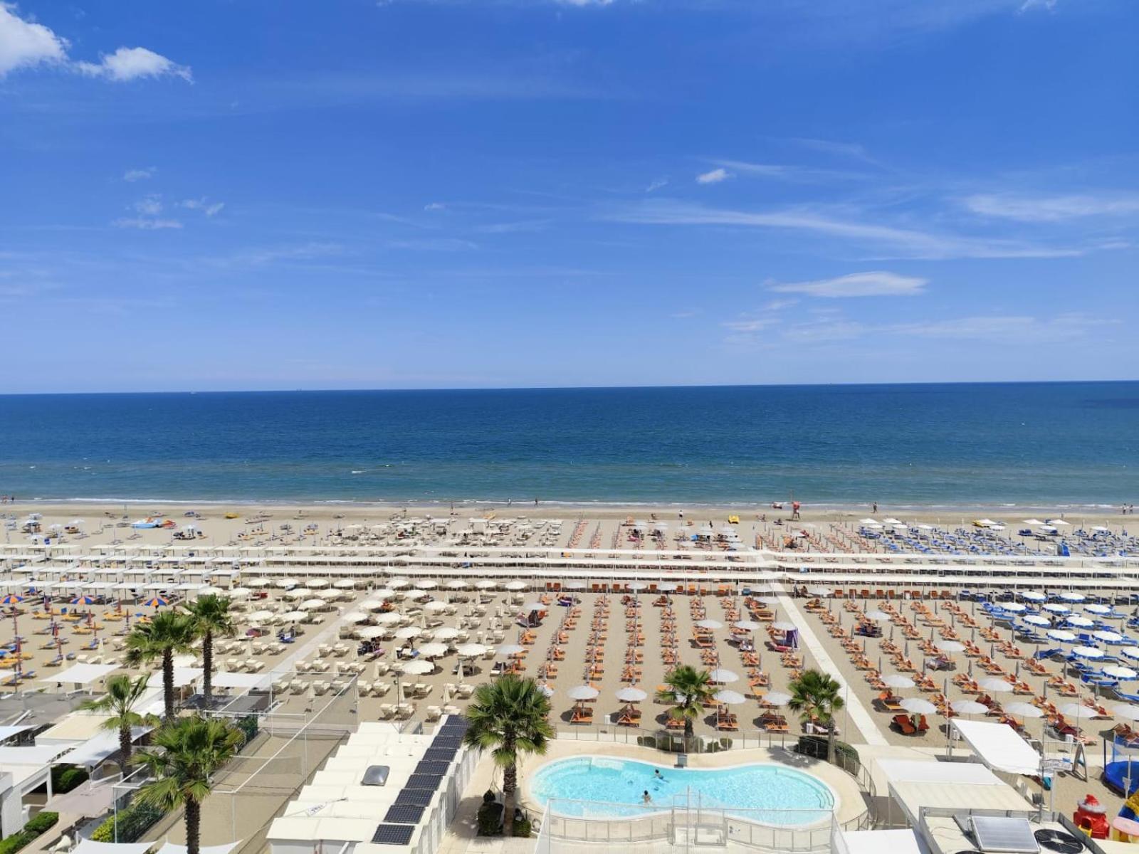 Hotel Sporting Riccione Kültér fotó