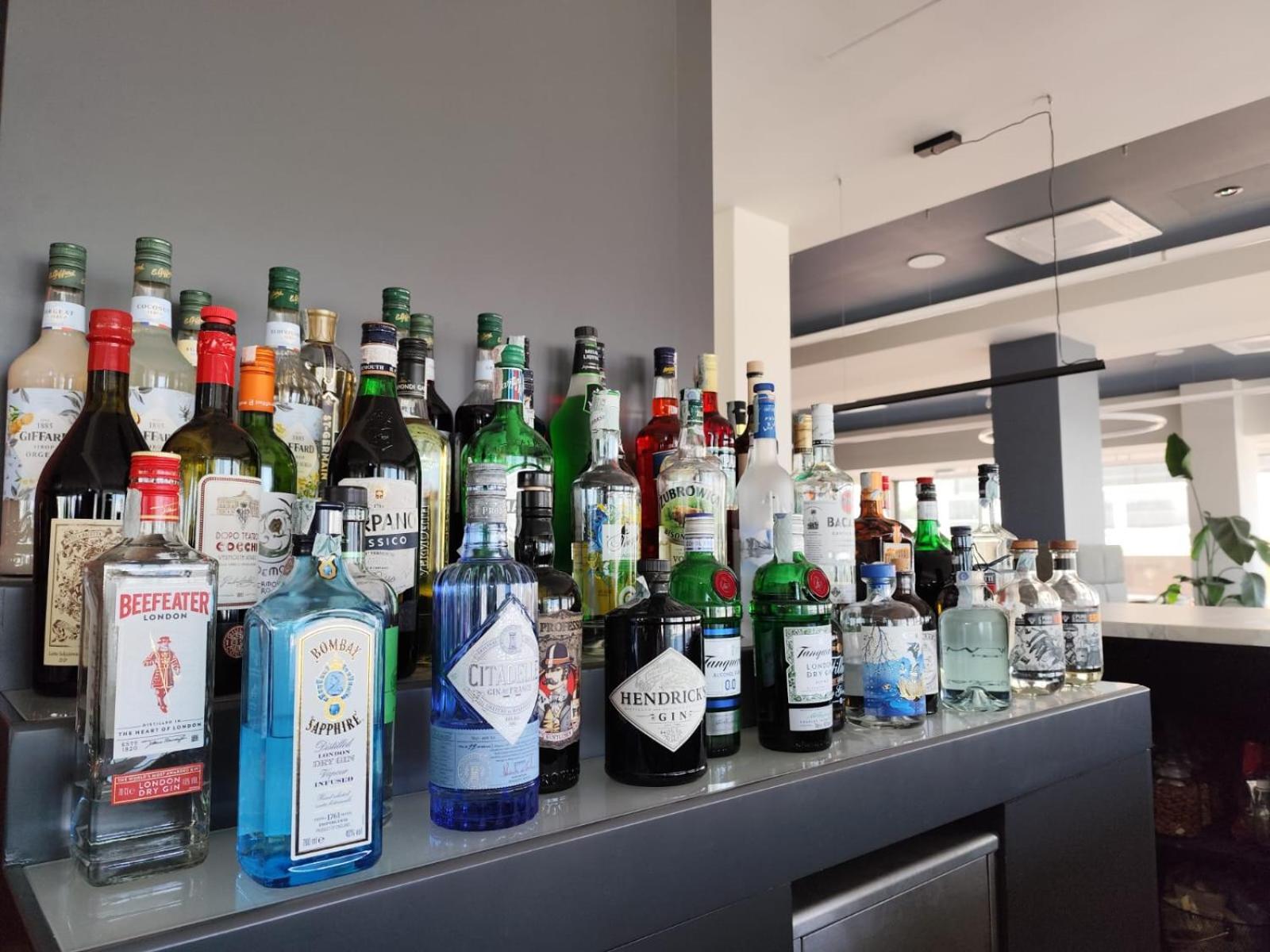 Hotel Sporting Riccione Kültér fotó